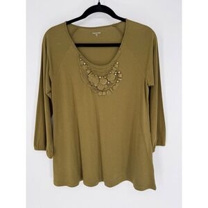 GARNET HILL OLIVE GREEN 3/4 SLEEVE TOP SMALL EMBELLISHED SCOOP NECK